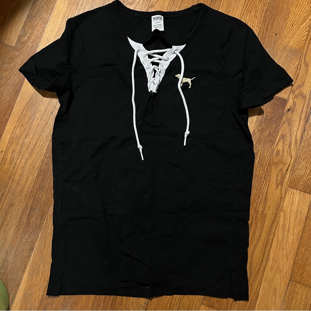 VS PINK T shirt with laces